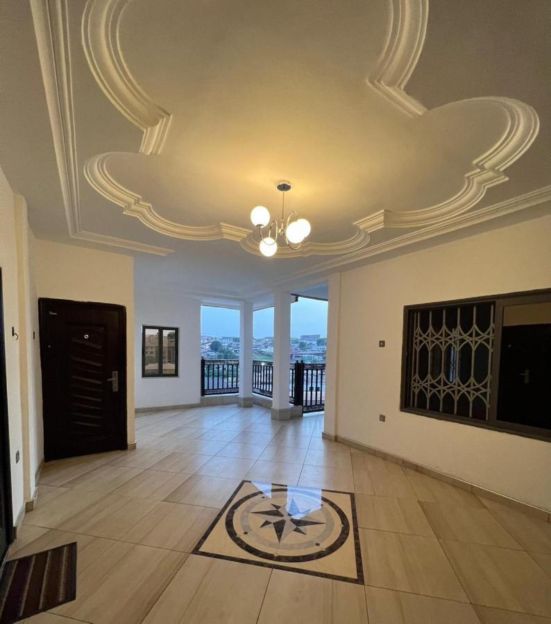 Baffour Apartments Adiebaba Exterior photo
