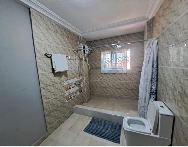 Baffour Apartments Adiebaba Exterior photo